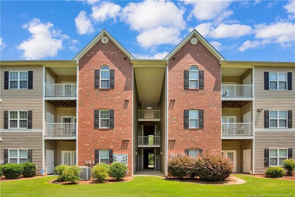 612 Marshtree Lane 304, Fayetteville