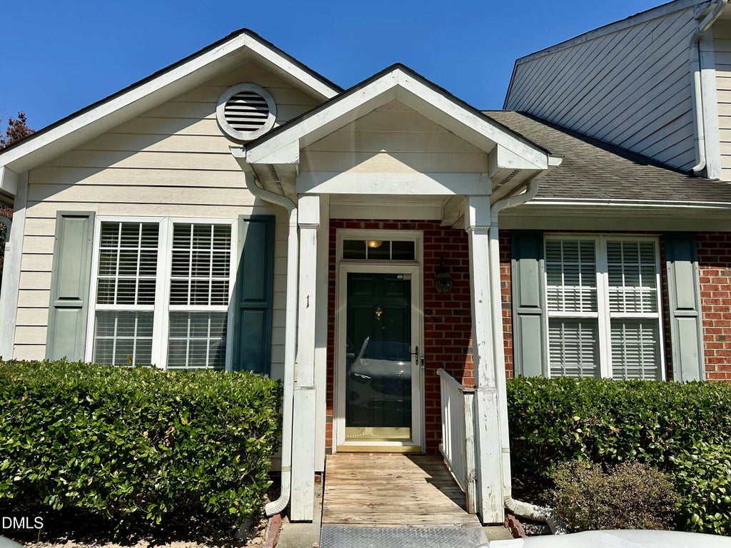 1 Signet Drive, Durham