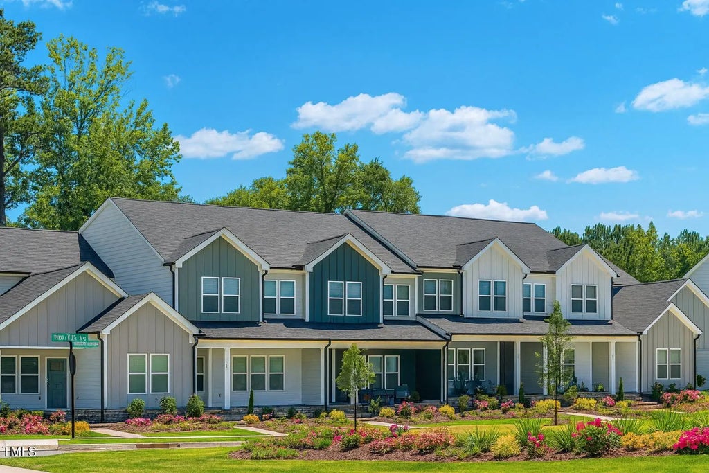 817 Central Pk Drive, Raleigh