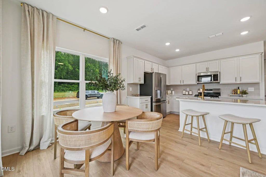 273 Stone Valley Lane, Smithfield