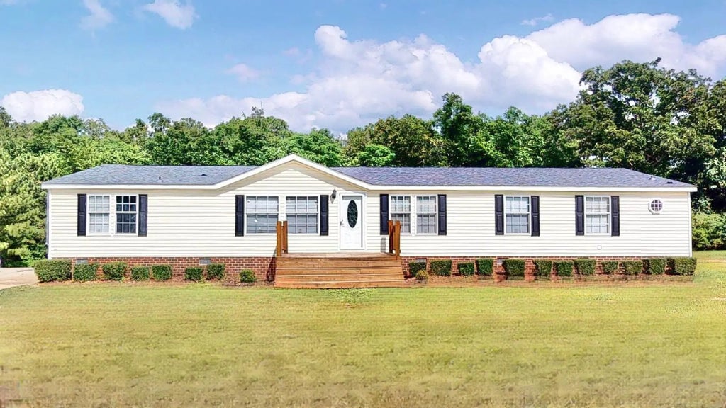 77 Geoffrey Circle, Broadway