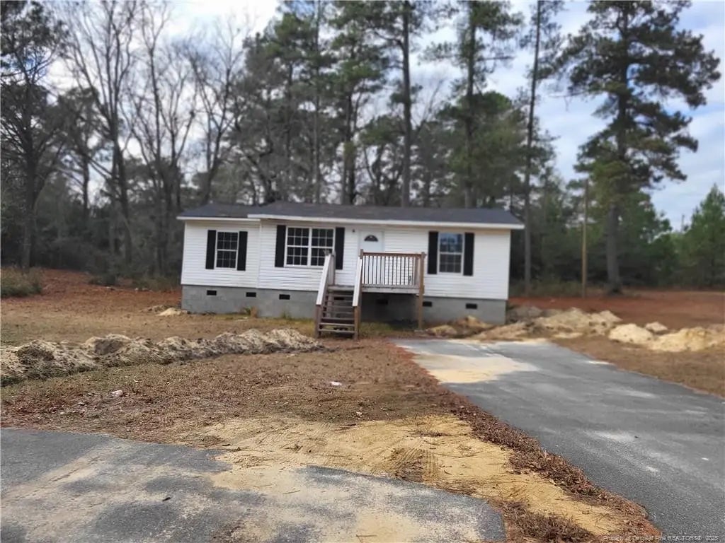 745 Mcarthur Road, Fayetteville