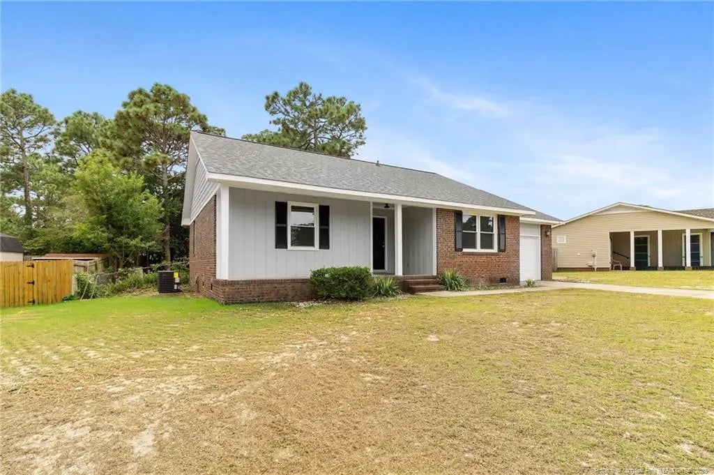 2316 Rustic Trail, Fayetteville