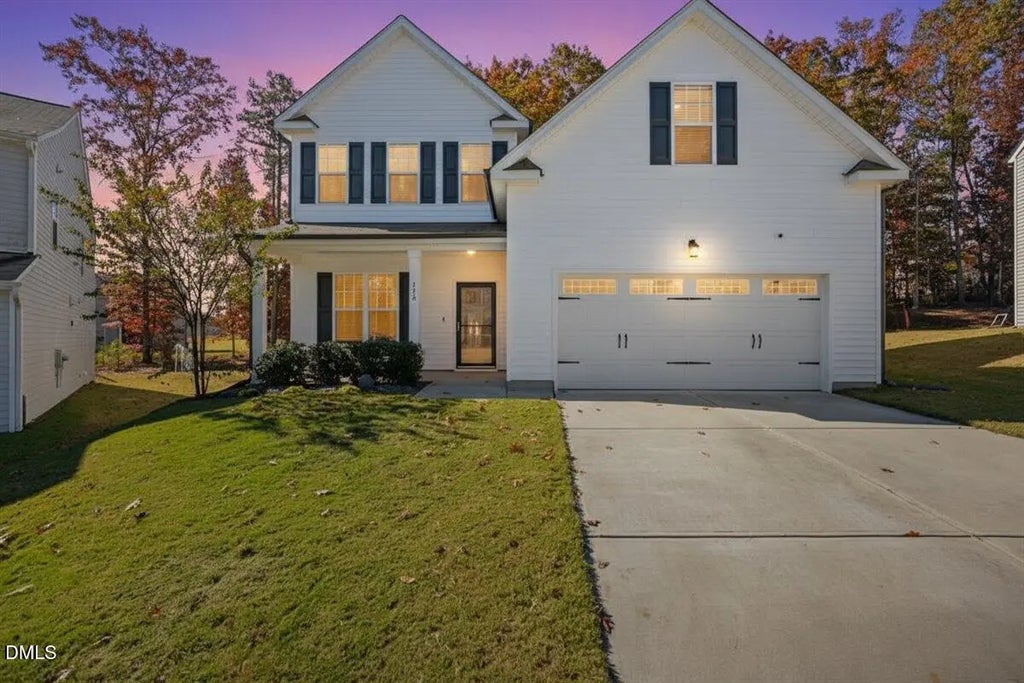 138 Pascoli Court, Clayton