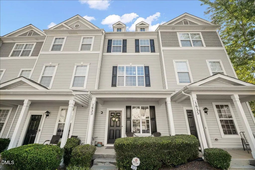 1633 Snow Mass Way, Durham