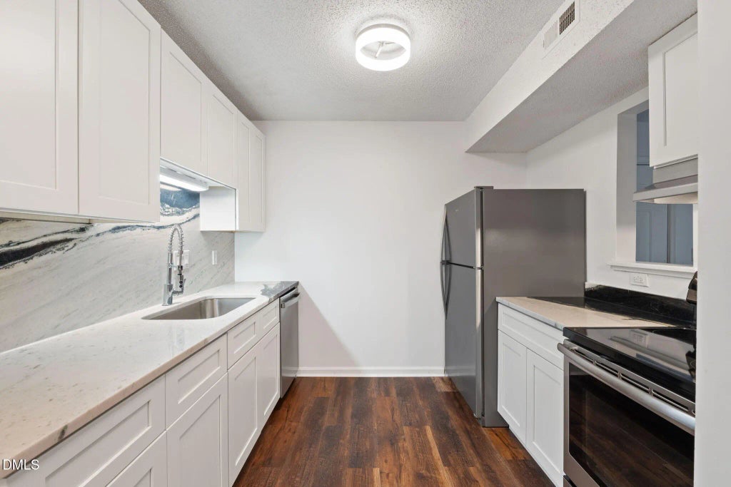 521 Mystic Drive E, Greensboro