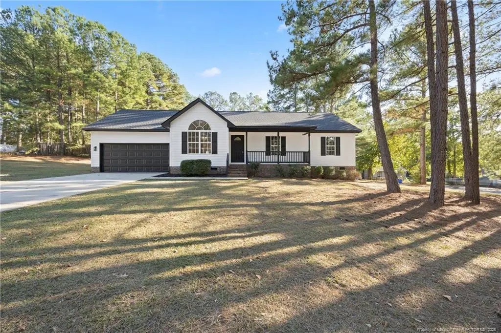 6497 Pittsfield Drive, Fayetteville