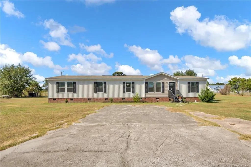 12305 Rennert Road, Lumberton