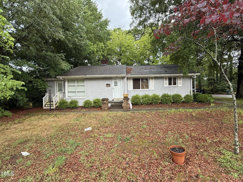 200 Walnut Street, Cary