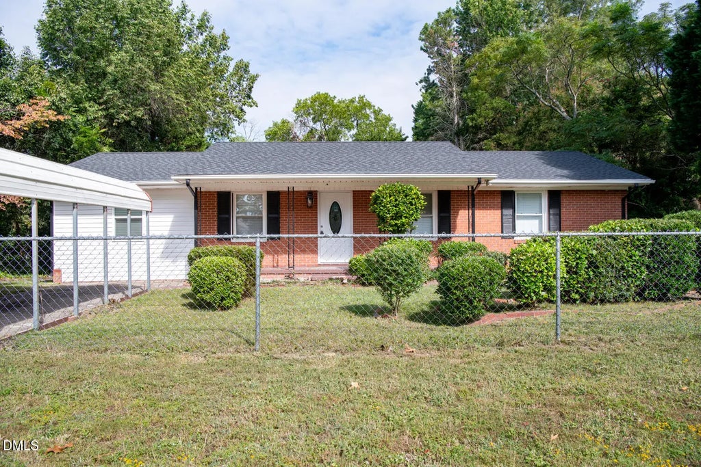 1335 Hibiscus Road, Fayetteville