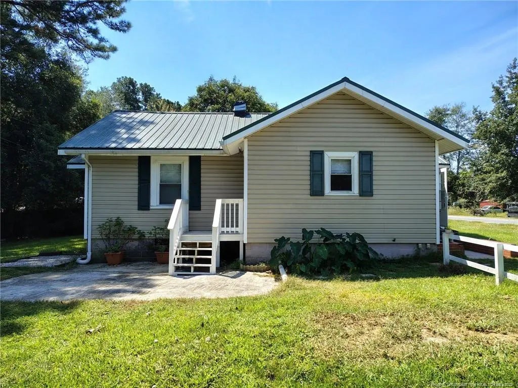 15481 Close Street, Laurel Hill