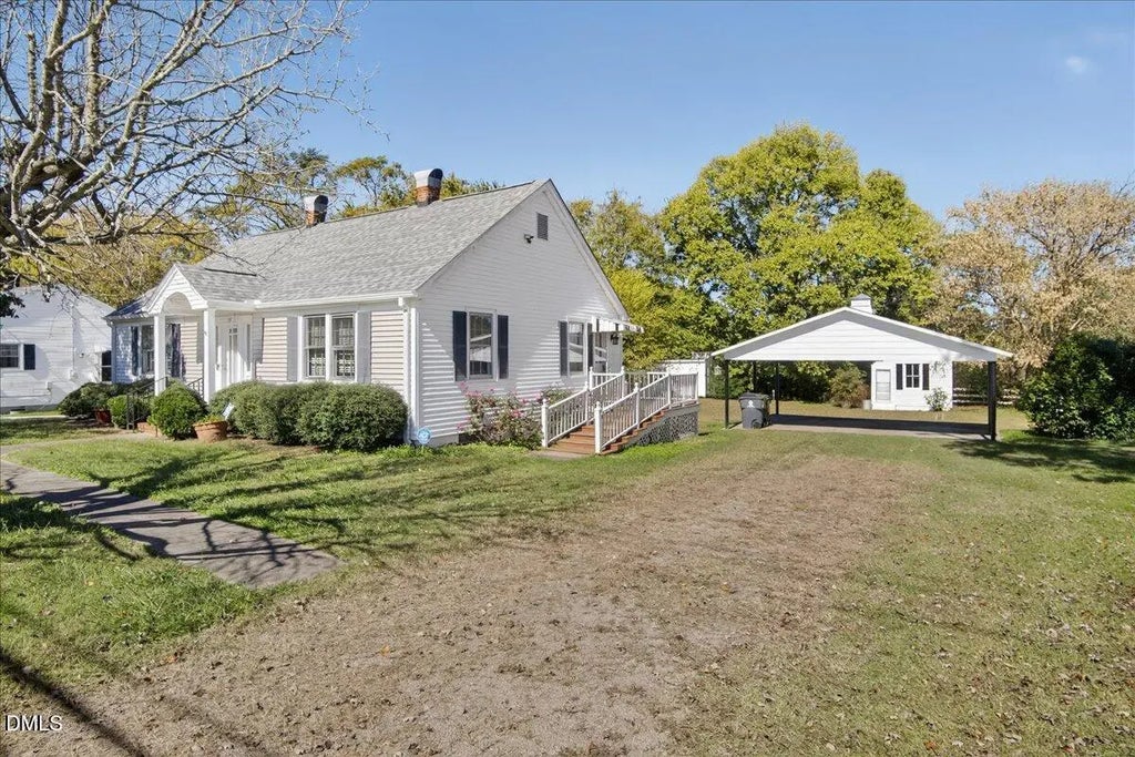 616 Roxboro Road, Oxford