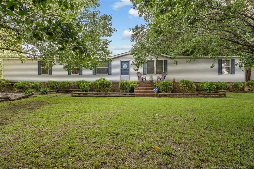 12 Maple Drive, Lumberton