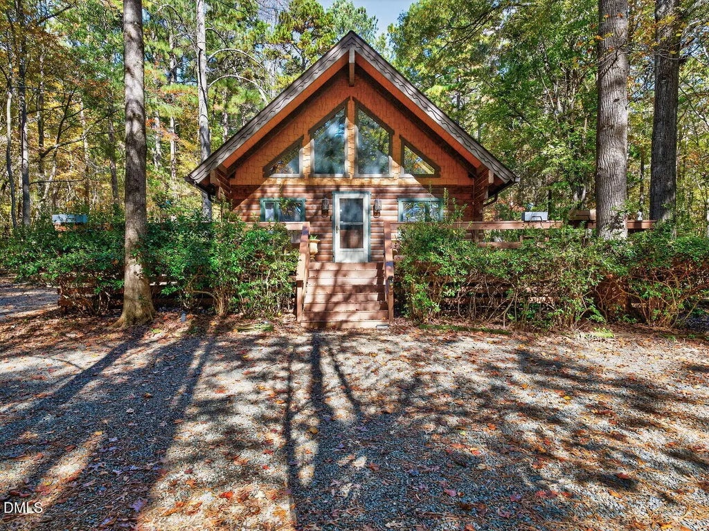 300 Rabbit Run, Pittsboro