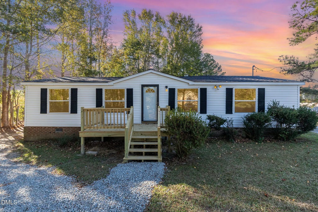 768 Hales Road, Kenly