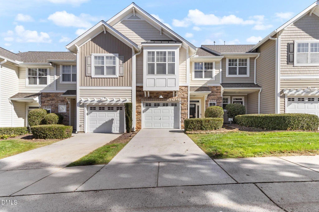 5912 Chivalry Court, Raleigh