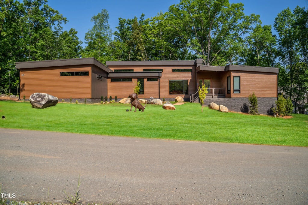 31 Meandering Way Court, Chapel Hill