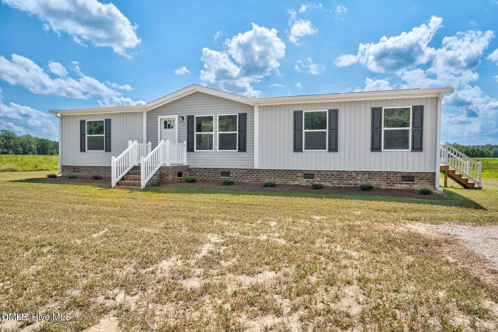 7218 Race Track Road, Castalia