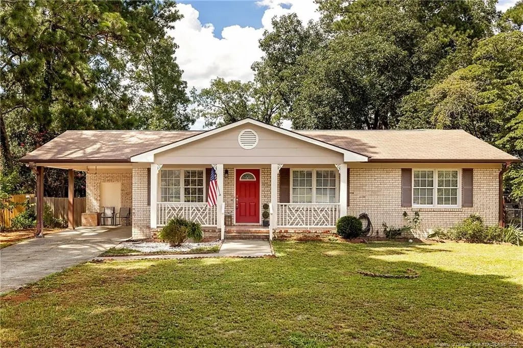 6622 Vaughn Road, Fayetteville