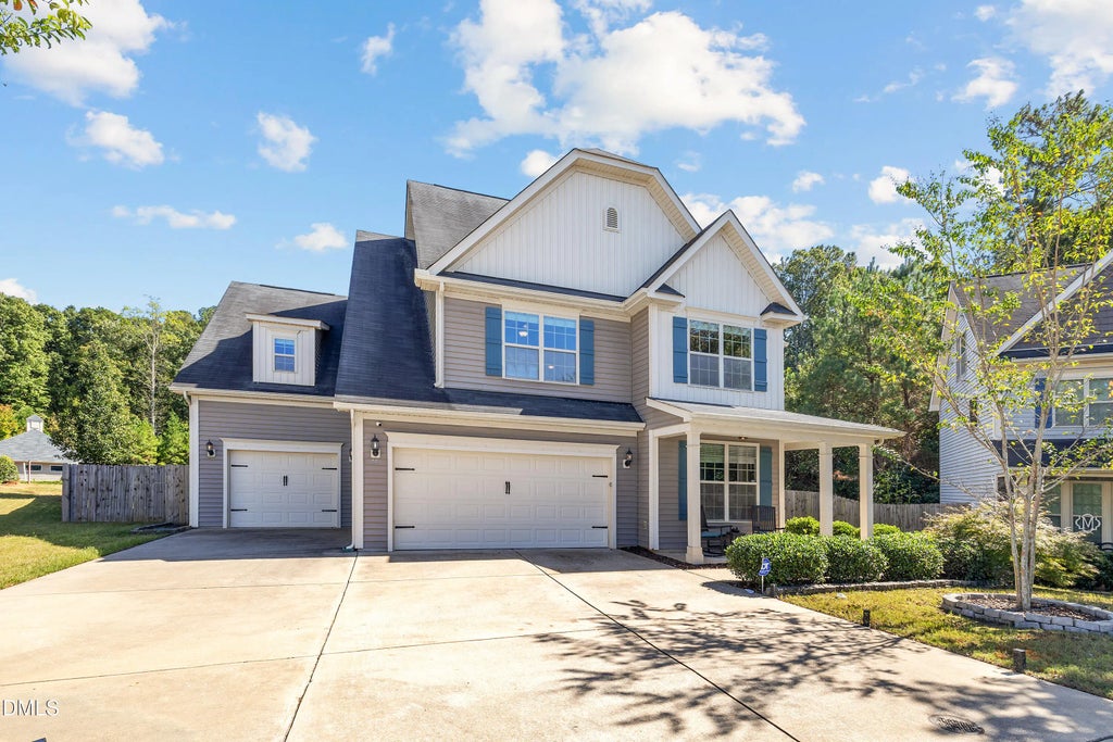 75 Mcguire Lane, Clayton