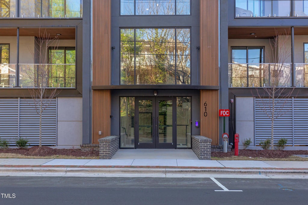 600 N Roxboro Street 43, Durham