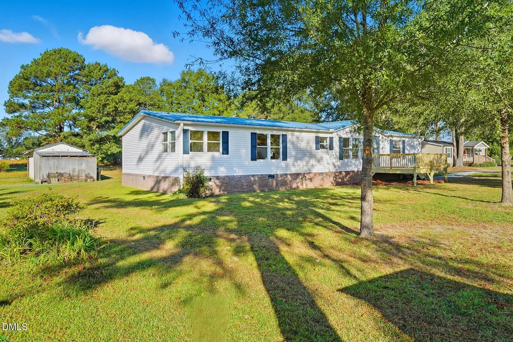 2411 Freedom Road, Smithfield