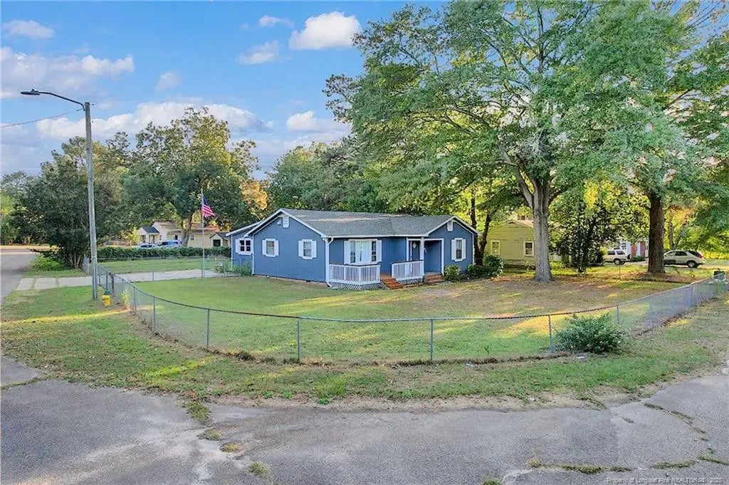 5301 Walnut Drive, Fayetteville