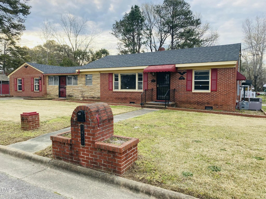 1609 Sauls Street Sw, Wilson