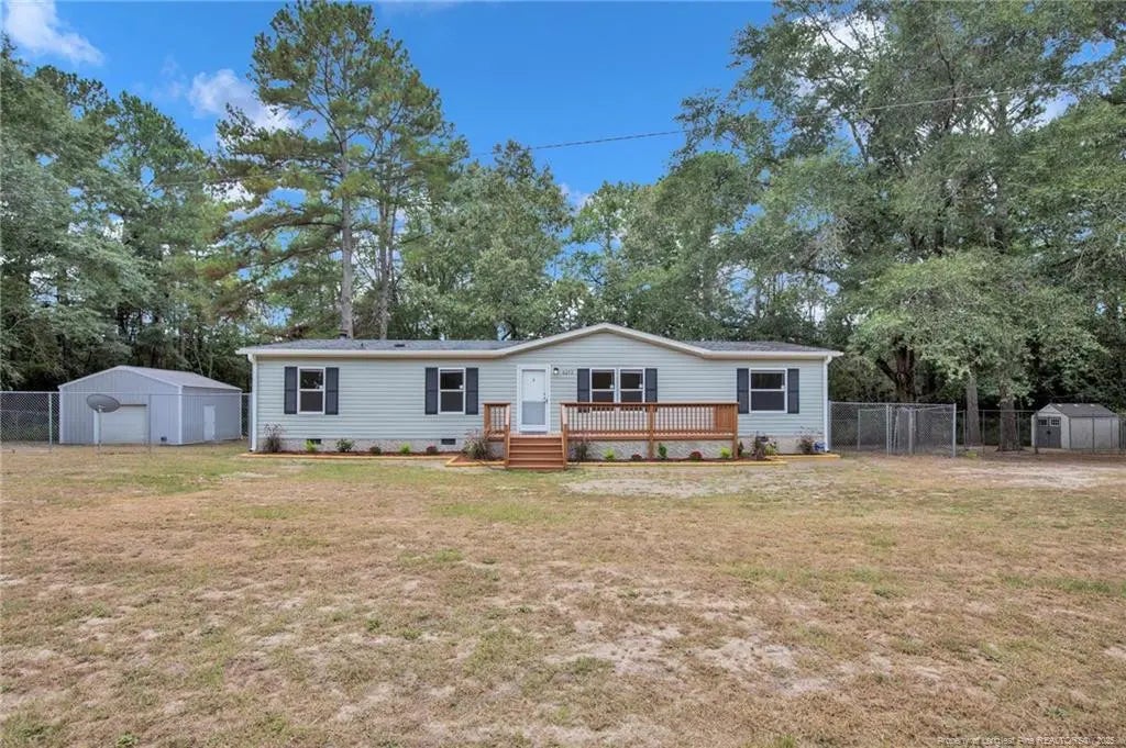 6672 Cedar Creek Road, Fayetteville