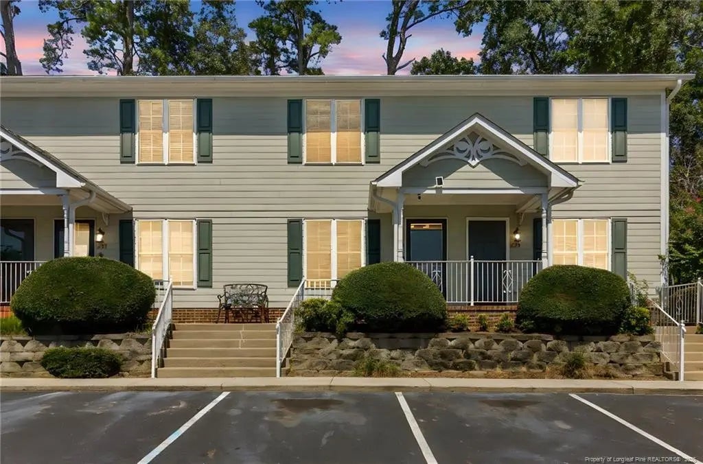 425 Cityview Lane, Fayetteville