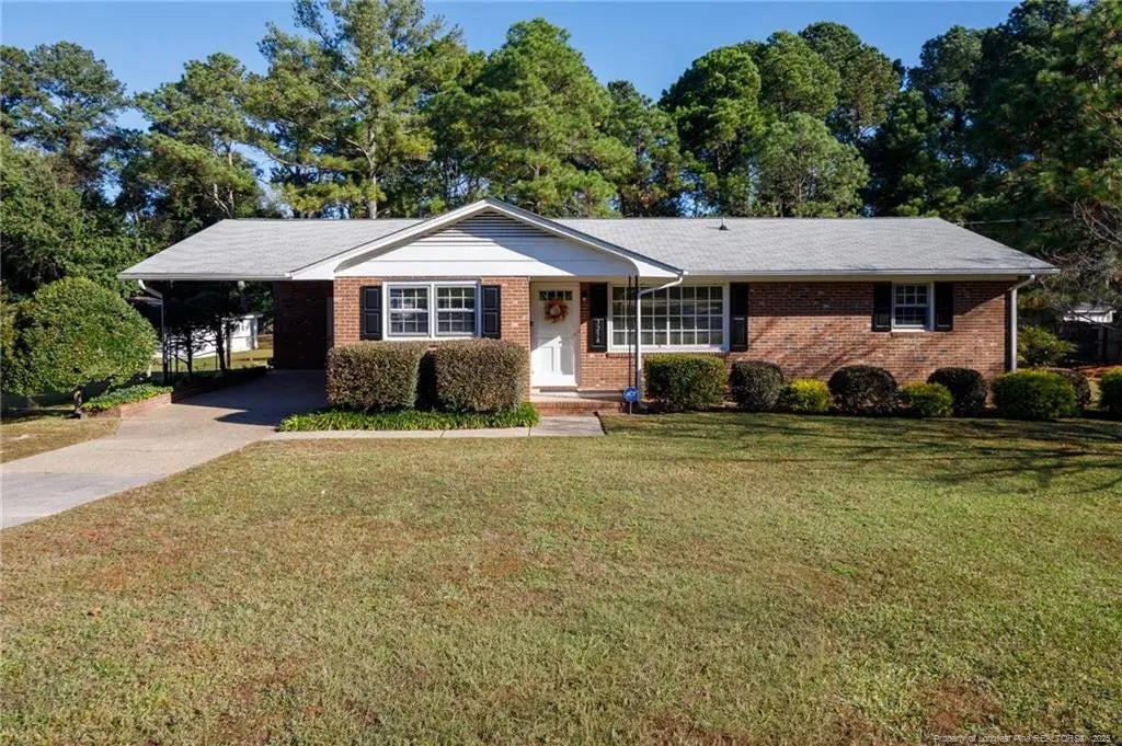 3254 Sandhill Drive, Fayetteville