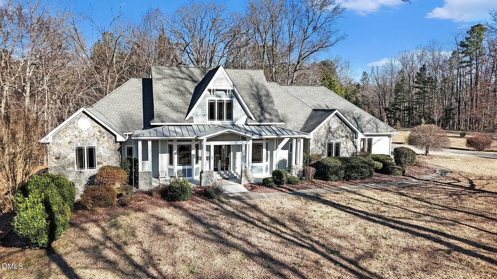 208 Meadow Run Drive, Chapel Hill