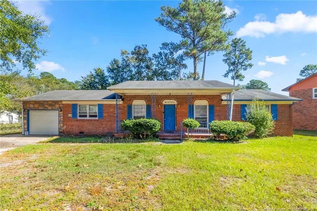 5246 Sundown Drive, Fayetteville