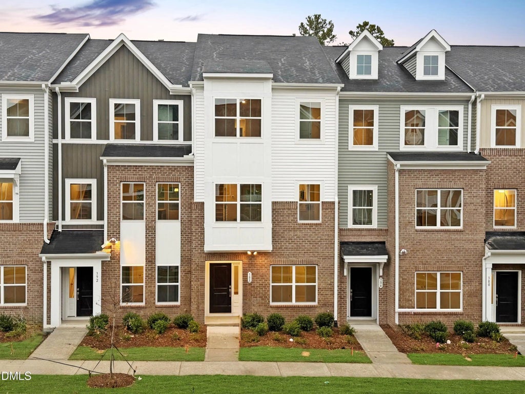 388 Chesapeake Commons Street 127, Garner