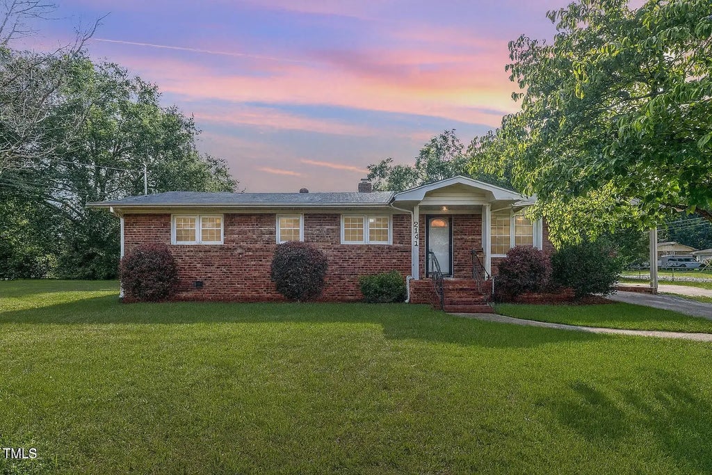 2141 Biltmore Drive, Fayetteville