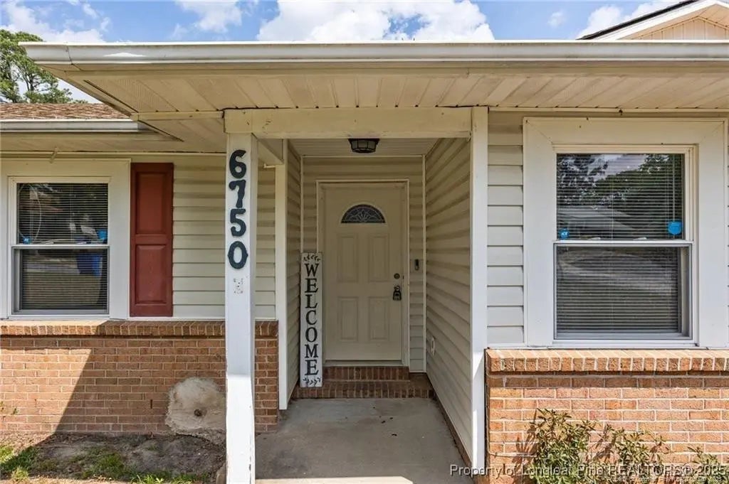 6750 Weeping Water Run, Fayetteville