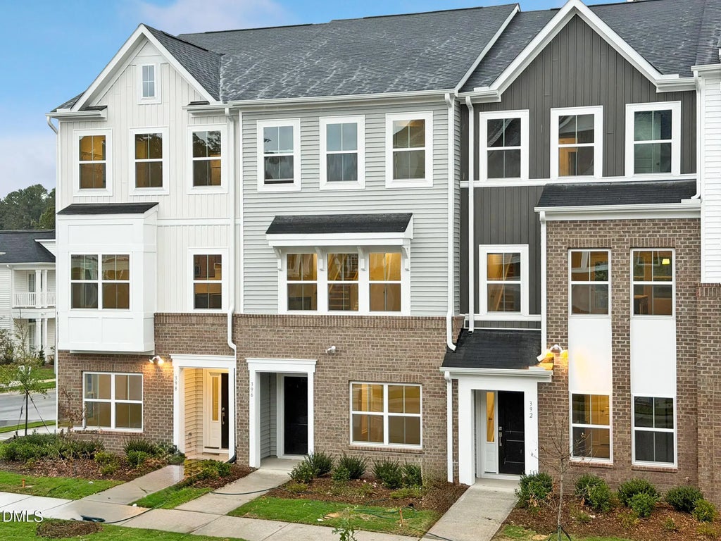 398 Chesapeake Commons Street 124, Garner