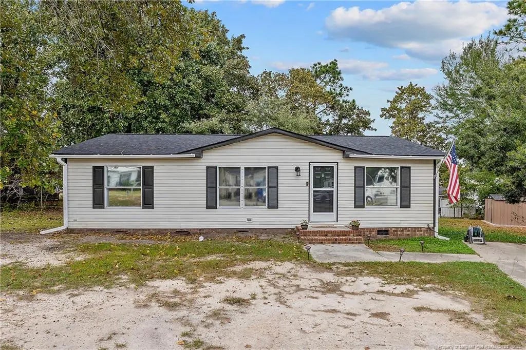 54 W Tryon Court, Spring Lake