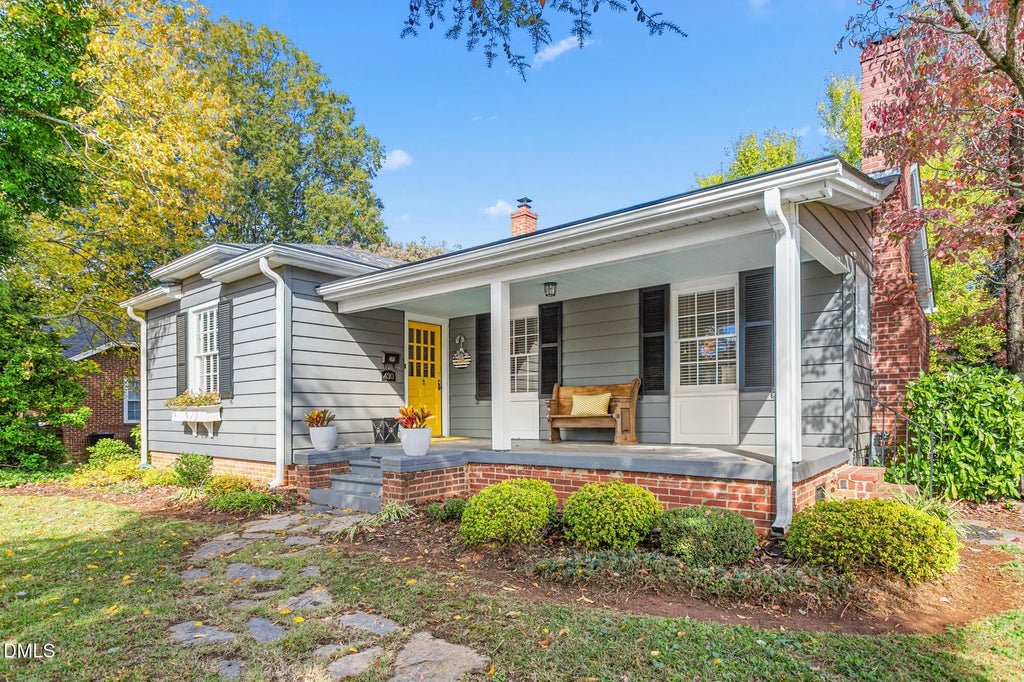 430 Parkview Drive, Burlington