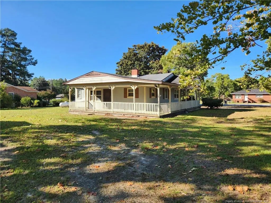 6334 Pine Street, Fayetteville