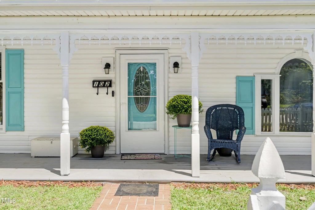 102 W Church Street, Benson