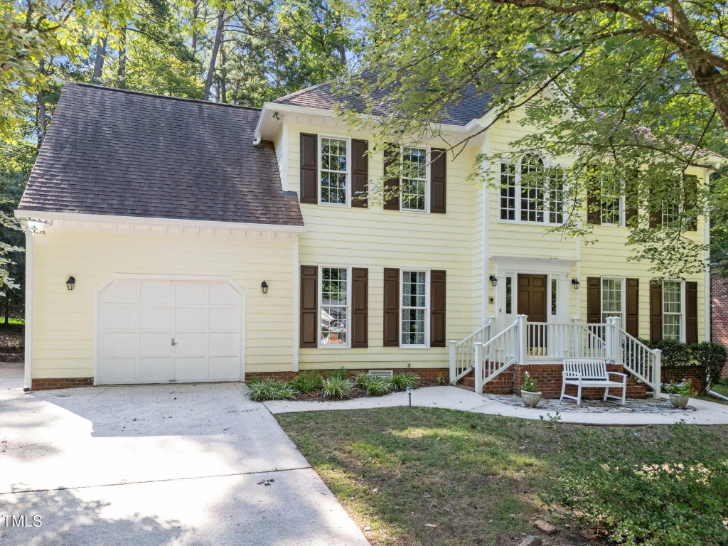 1032 Vestavia Woods Drive, Raleigh