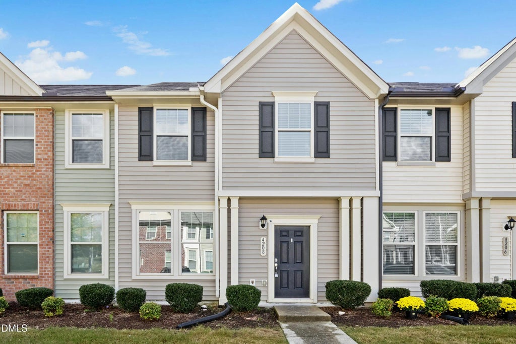 4208 Tain Burgh Court, Wake Forest
