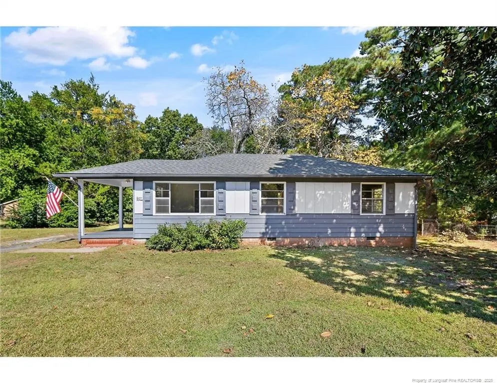 1215 Stansfield Drive, Fayetteville