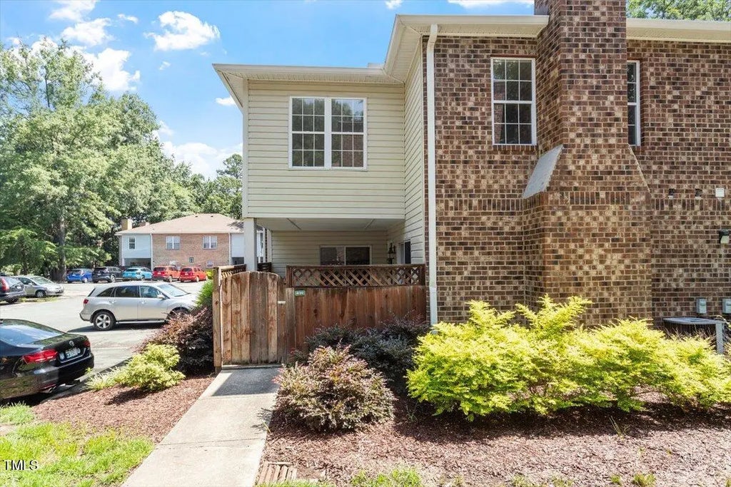 449 Summerwalk Circle, Chapel Hill