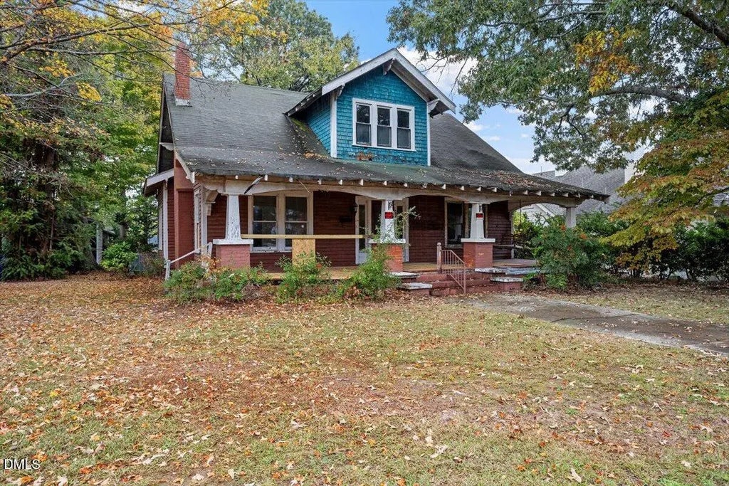 208 W Church Street, Benson