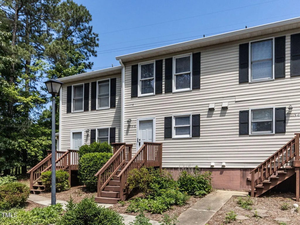 113 Weatherstone Drive Unit B, Chapel Hill