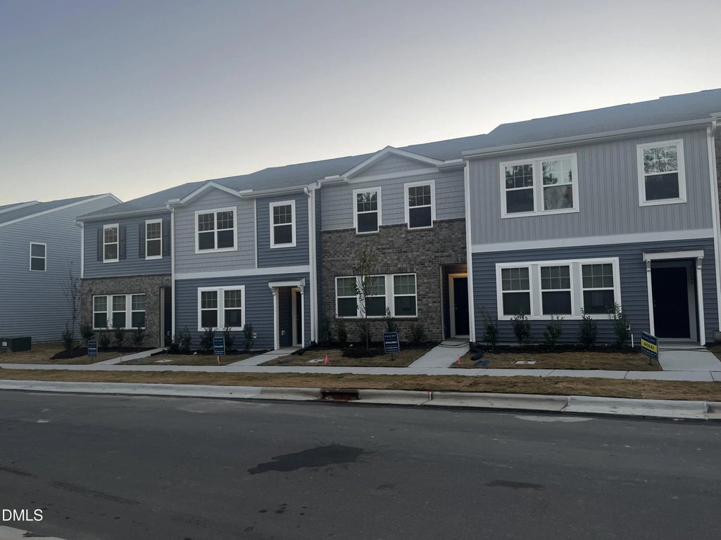 2205 Glen Crossing Drive, Durham