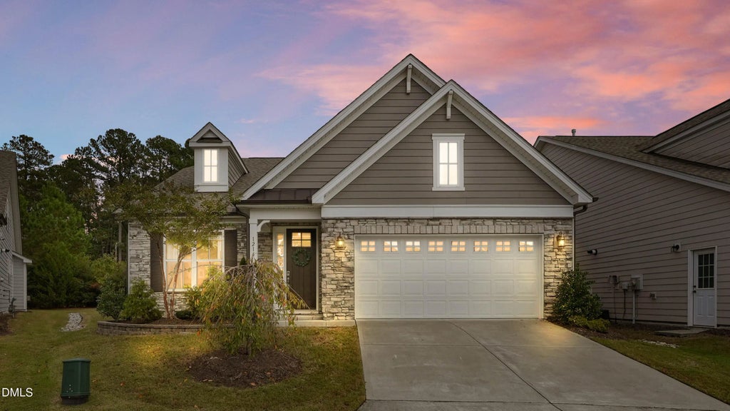 1216 Pondfield Way, Durham