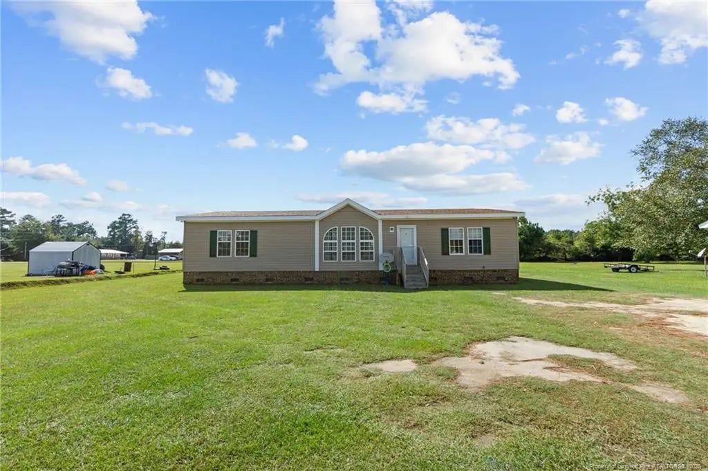 2246 Alamac Road, Lumberton